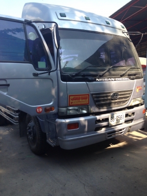 Nissan UD 350HP Euro2 ปี 49