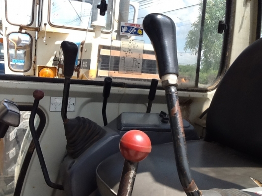 ถึงไทยแล้วค่ะ รถขุดเล็ก PC40-7  มีหัวเก๋ง สภาพสวยพร้อมใช้งาน เก่านอกแท้ ไม่เคยใช้งานไทยในแน่นอนค่ะ สนใจติดต่อสอบถามได้ที่เบอร์ 087-3310254 เจี๊ยบค่ะ