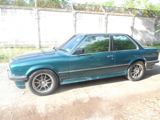 ขาย BMW E 30 (2Dr) ปี 1984 ขาย BMW E 30 (2Dr) ปี 1984