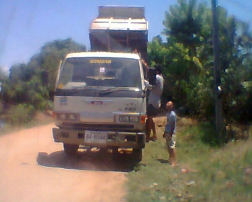 ขาย 6 ล้อดั้ม HINO FB120 แรง F หน้า+หลังแล้ว พวงมาลัยพาวเวอร์ เครื่องแห้ง แรง ไม่มีไอ คัซซีสวยมากๆ พร้อมโอน พร้อมลุยงานสุดๆ. ขาย 6 ล้อดั้ม HINO FB120 แรง F หน้า+หลังแล้ว พวงมาลัยพาวเวอร์ เครื่องแห้ง แรง ไม่มีไอ คัซซีสวยมากๆ พร้อมโอน พร้อมลุยงานสุดๆ.