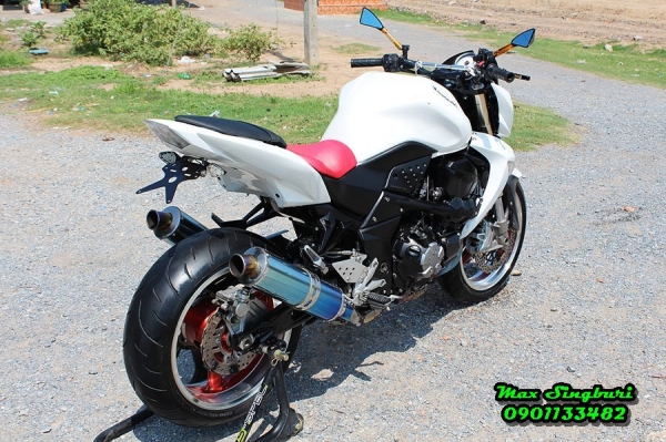 แม็กสิงห์บุรี//KAWASAKI Z1000 ปี2008 ท่อแต่ง FULL SYSTEM พร้อม สรรพาสมิตร 235000 ด่วน
