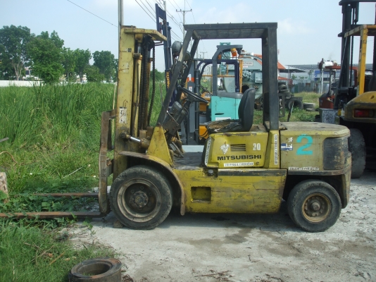 ขายรถยกMITSUBISHI ตัวเหลือง