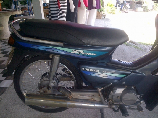ขาย!ฮอนด้าดรีม ปี40 รถเครื่องดีแน่นๆ พร้อมใช้ ทะเบียน+เอกสารโอน ภาษีไม่หมด 088-2197709