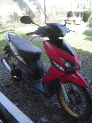 Honda Click แดงดำ เอกสารครบ พร้อมใช้