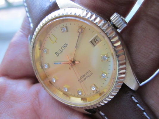 +++++ BULOVA เรือนทองขอบหยักหลังเปลือย +++++ +++++ BULOVA เรือนทองขอบหยักหลังเปลือย +++++