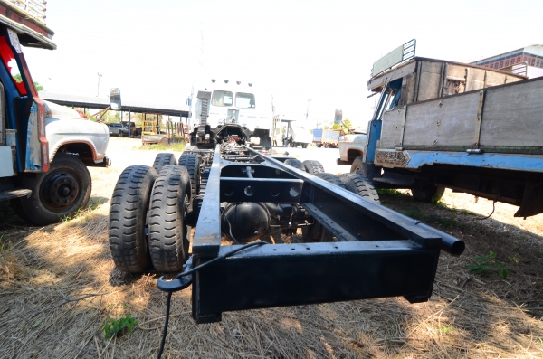 ISUZU ROCKY 12 ล้อ 2 เพลา