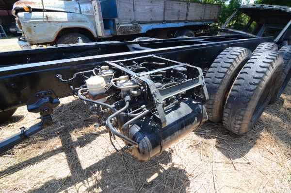 ISUZU ROCKY 12 ล้อ 2 เพลา