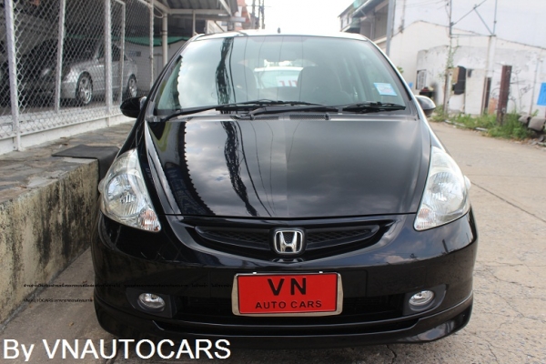 ขาย 2005 Honda Jazz 1.5E AT สีดำ Bookserviceครบ สภาพเยี่ยม พร้อมใช้งาน
