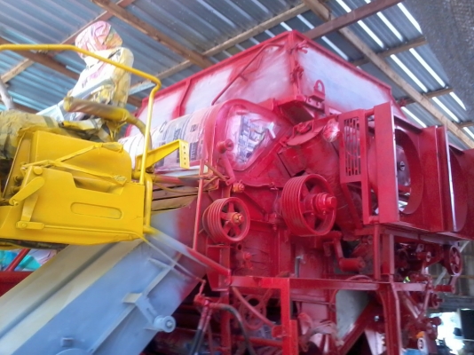 KM47  12HT(KOMOSAK) 6HH (210 แรง) ท่อส่งข้าวสวิง ตู้เลด ปั๊ม DYKIN 23