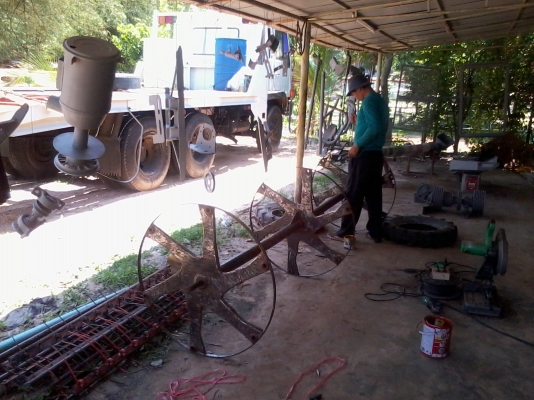 KM47  12HT(KOMOSAK) 6HH (210 แรง) ท่อส่งข้าวสวิง ตู้เลด ปั๊ม DYKIN 23