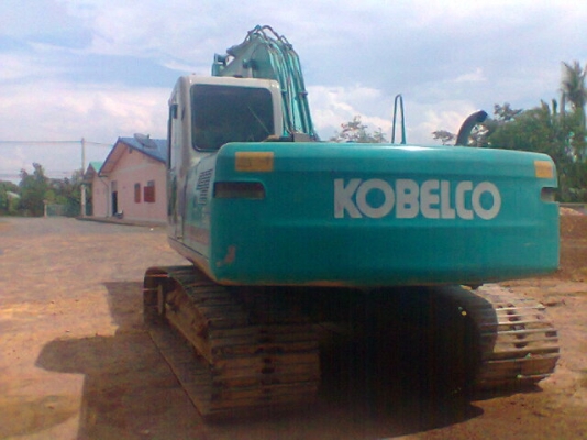 ขายรถแบคโฮ KOBELCO 200 รุ่น 6