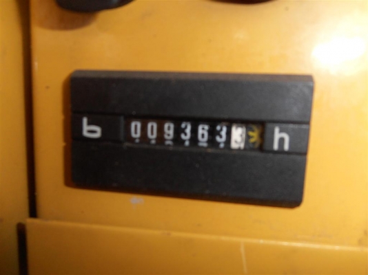 ขายด่วนสภาพสวยมาก รถขุดล้อยาง M312  เก่านอกแท้ ถึงไทยแล้วค่ะ สนใจโทรหาเจี๊ยบเลยค่ะ 087-3310254 ค่ะ