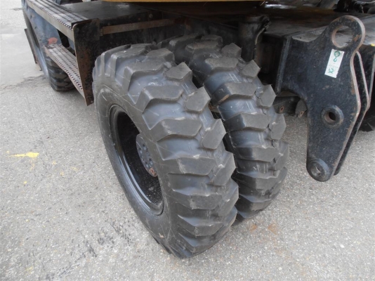 ขายด่วนสภาพสวยมาก รถขุดล้อยาง M312  เก่านอกแท้ ถึงไทยแล้วค่ะ สนใจโทรหาเจี๊ยบเลยค่ะ 087-3310254 ค่ะ