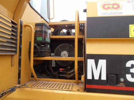 ขายด่วนสภาพสวยมาก รถขุดล้อยาง M312  เก่านอกแท้ ถึงไทยแล้วค่ะ สนใจโทรหาเจี๊ยบเลยค่ะ 087-3310254 ค่ะ