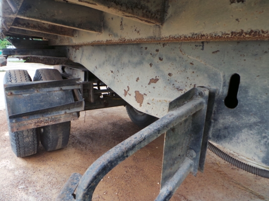 หางพ่วงดั้มสองเพลายี่ห้อ SMM ปี 2549 https://th-th.facebook.com/TruckTakeHome/timeline หางพ่วงดั้มสองเพลายี่ห้อ SMM ปี 2549 https://th-th.facebook.com/TruckTakeHome/timeline