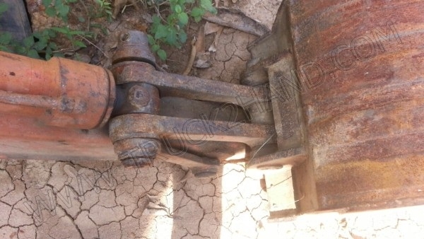 รถแบคโฮ ยี่ห้อ IHI 40 เครื่องยนต์ ISUZU 70 แรงม้า