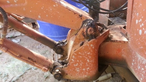 รถแบคโฮ ยี่ห้อ IHI 40 เครื่องยนต์ ISUZU 70 แรงม้า