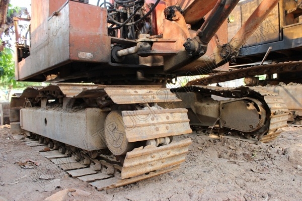 รถแบคโฮ ยี่ห้อ IHI 40 เครื่องยนต์ ISUZU 70 แรงม้า