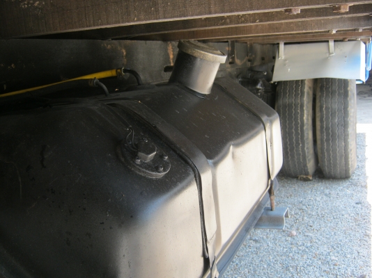 ขาย6ล้อฮีโน่ KM 779  สวยพร้อมใช้งานยาว 5.50 เมตร ห้างแท้