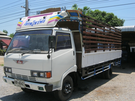 ขาย6ล้อฮีโน่ KM 779  สวยพร้อมใช้งานยาว 5.50 เมตร ห้างแท้