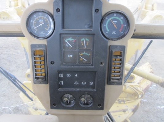 ขายรถเกรด Caterpillar 140H นำเข้าจากนอก พร้อมใช้งานได้เลยค่ะ สนใจโทร 087-3310254 เจี๊ยบค่ะ ขายรถเกรด Caterpillar 140H นำเข้าจากนอก พร้อมใช้งานได้เลยค่ะ สนใจโทร 087-3310254 เจี๊ยบค่ะ