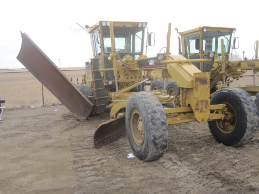 ขายรถเกรด Caterpillar 140H นำเข้าจากนอก พร้อมใช้งานได้เลยค่ะ สนใจโทร 087-3310254 เจี๊ยบค่ะ ขายรถเกรด Caterpillar 140H นำเข้าจากนอก พร้อมใช้งานได้เลยค่ะ สนใจโทร 087-3310254 เจี๊ยบค่ะ