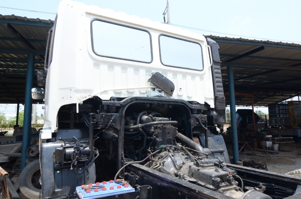 HINO โปรเฟีย 12 ล้อ 2 คานหน้า ช่วงล่าง NISSAN รถประกอบใหม่