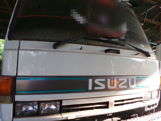 ISUZU 175 แรงม้า หัวเปลี่ยน เครื่องเดิม คัซซีสวยตลอดแนว จัดไฟแนนซ์ได้หกแสนบาทค่ะ ISUZU 175 แรงม้า หัวเปลี่ยน เครื่องเดิม คัซซีสวยตลอดแนว จัดไฟแนนซ์ได้หกแสนบาทค่ะ