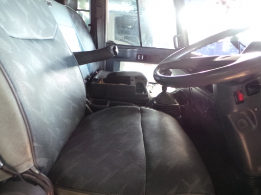 ISUZU 175 แรงม้า หัวเปลี่ยน เครื่องเดิม คัซซีสวยตลอดแนว จัดไฟแนนซ์ได้หกแสนบาทค่ะ ISUZU 175 แรงม้า หัวเปลี่ยน เครื่องเดิม คัซซีสวยตลอดแนว จัดไฟแนนซ์ได้หกแสนบาทค่ะ