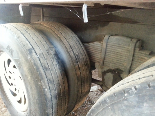 ISUZU 175 แรงม้า หัวเปลี่ยน เครื่องเดิม คัซซีสวยตลอดแนว จัดไฟแนนซ์ได้หกแสนบาทค่ะ ISUZU 175 แรงม้า หัวเปลี่ยน เครื่องเดิม คัซซีสวยตลอดแนว จัดไฟแนนซ์ได้หกแสนบาทค่ะ