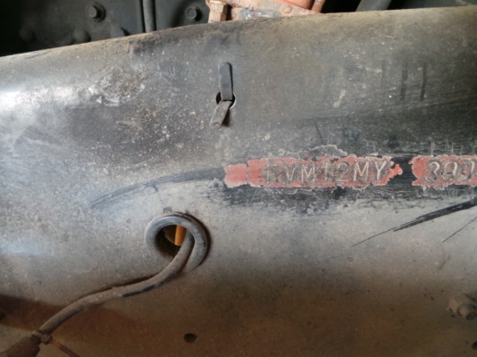 ISUZU 175 แรงม้า หัวเปลี่ยน เครื่องเดิม คัซซีสวยตลอดแนว จัดไฟแนนซ์ได้หกแสนบาทค่ะ ISUZU 175 แรงม้า หัวเปลี่ยน เครื่องเดิม คัซซีสวยตลอดแนว จัดไฟแนนซ์ได้หกแสนบาทค่ะ