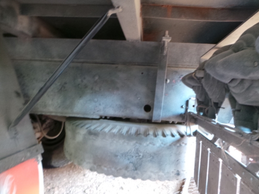 ISUZU 175 แรงม้า หัวเปลี่ยน เครื่องเดิม คัซซีสวยตลอดแนว จัดไฟแนนซ์ได้หกแสนบาทค่ะ ISUZU 175 แรงม้า หัวเปลี่ยน เครื่องเดิม คัซซีสวยตลอดแนว จัดไฟแนนซ์ได้หกแสนบาทค่ะ