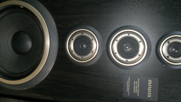 ขายลำโพงบ้านaiwa ดอก12สภาพดีเสียงดีน้ำหนักพอประมาณ