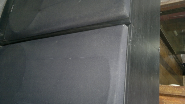 ขายลำโพงบ้านaiwa ดอก12สภาพดีเสียงดีน้ำหนักพอประมาณ