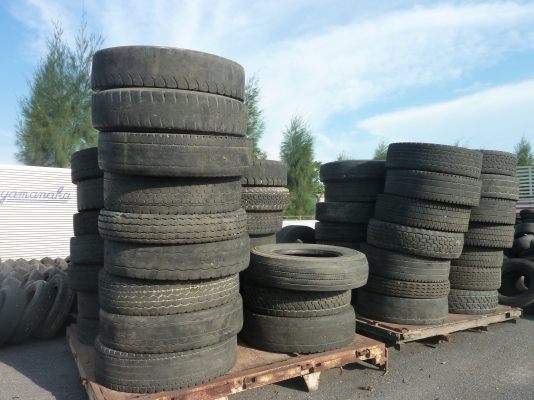 ยางเก่าญี่ปุ่นตามสภาพทุกขนาดจำนวนมาก