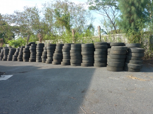 ยางเก่าญี่ปุ่นตามสภาพทุกขนาดจำนวนมาก