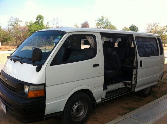 ขายรถตู้ พร้อมใช้งาน ขายรถตู้ พร้อมใช้งาน