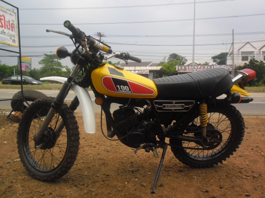 ขายด่วนdt100 ทำใหม่เครืองดี พร้อมโอนทั่วประเทศครับ