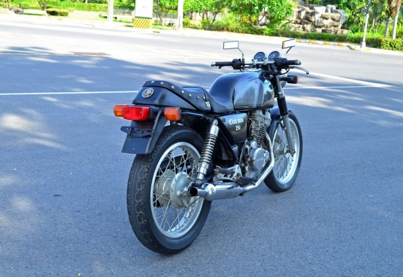 ขาย/แลก GB250 cafe' บึ๊มๆ เดิม สด inv 28500 ขาย/แลก GB250 cafe' บึ๊มๆ เดิม สด inv 28500