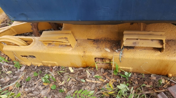 ขายตามสภาพ แบคโฮ KOMATSU PC20-6 ไม่มีปั้มไฮดรอริค ไม่มีตัวเดิน 1 ข้าง ขายตามสภาพนี้ ซื้อได้ค่อยโทรมาครับ