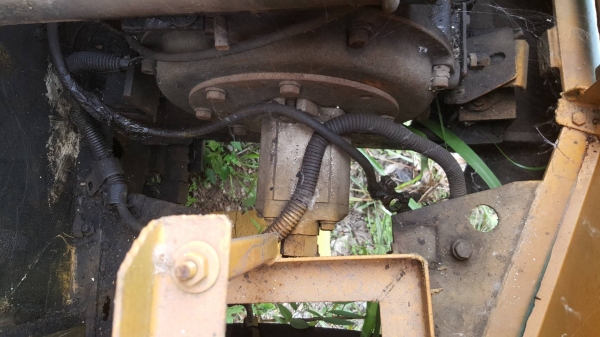 ขายตามสภาพ แบคโฮ KOMATSU PC20-6 ไม่มีปั้มไฮดรอริค ไม่มีตัวเดิน 1 ข้าง ขายตามสภาพนี้ ซื้อได้ค่อยโทรมาครับ