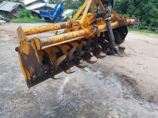 ขาย 18.500บาท โรตารี่ ใส่30-40แรง 160 M.  ต้องเช็คโซ่ย่อน