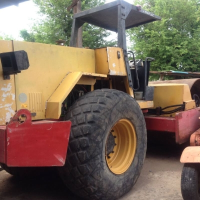 รถบด DYNAPAC CA251D 2