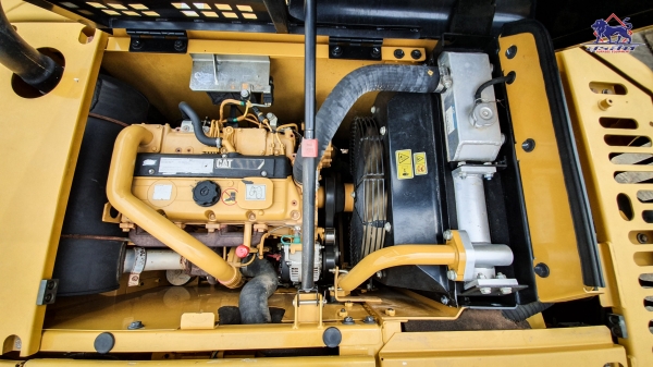 ขาย CAT312D2 ใช้งาน 4 พันชั่วโมง สภาพนางฟ้า สวย แน่น เต็ม ทำงานสมบูรณ์ทุกระบบ