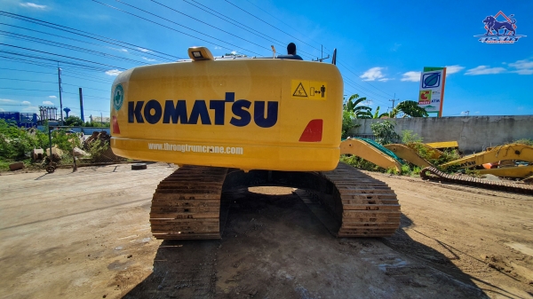 ขาย KOMATSU PC200LC-8M0 บูมยาว ใช้งานเพียง 3 พันชั่วโมง สภาพนางฟ้า