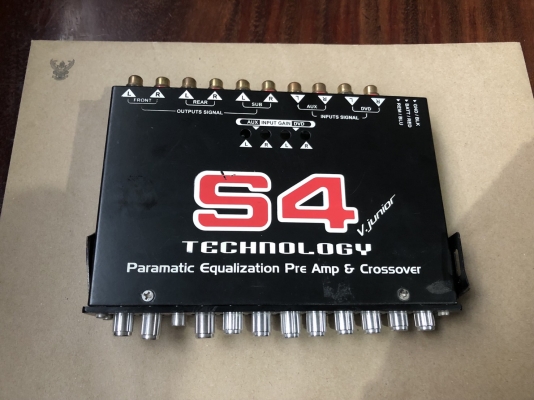 ครอสเบส S4  ให้พลังเบสไร้ขีดจำกัด