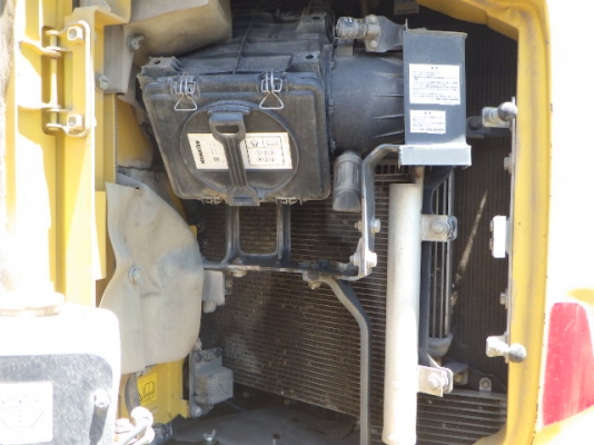 ขายรถบด KOMATSU PC138-10 สภาพสวยพร้อมใช้ สนใจติดต่อ อำพล 090-9694506/ 080-3031241 ขายรถบด KOMATSU PC138-10 สภาพสวยพร้อมใช้ สนใจติดต่อ อำพล 090-9694506/ 080-3031241