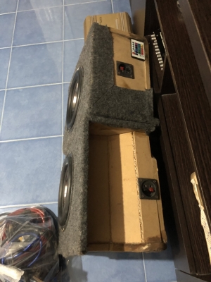 ซับวูฟเฟอร์ 10 นิ่้ว POWER BLUE คู่ละ 1800