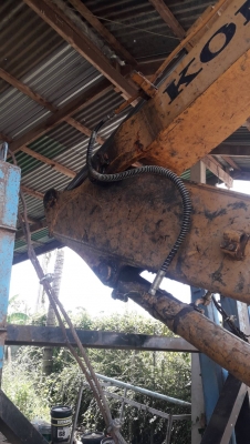 รถขุด KOMATSU PC100-3L