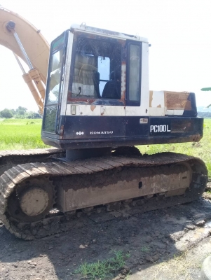 รถขุด KOMATSU PC100-3L